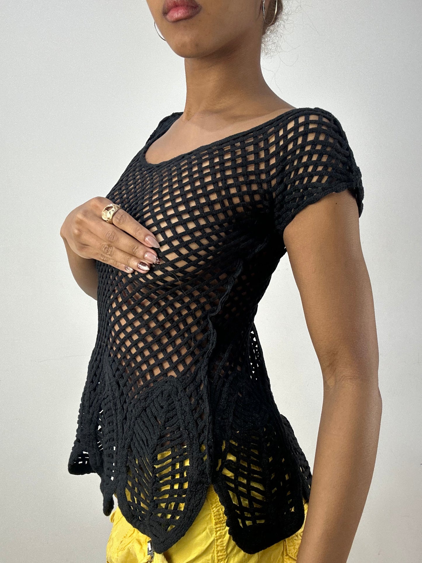 vintage edit thirty-six | small black crochet knit tank top