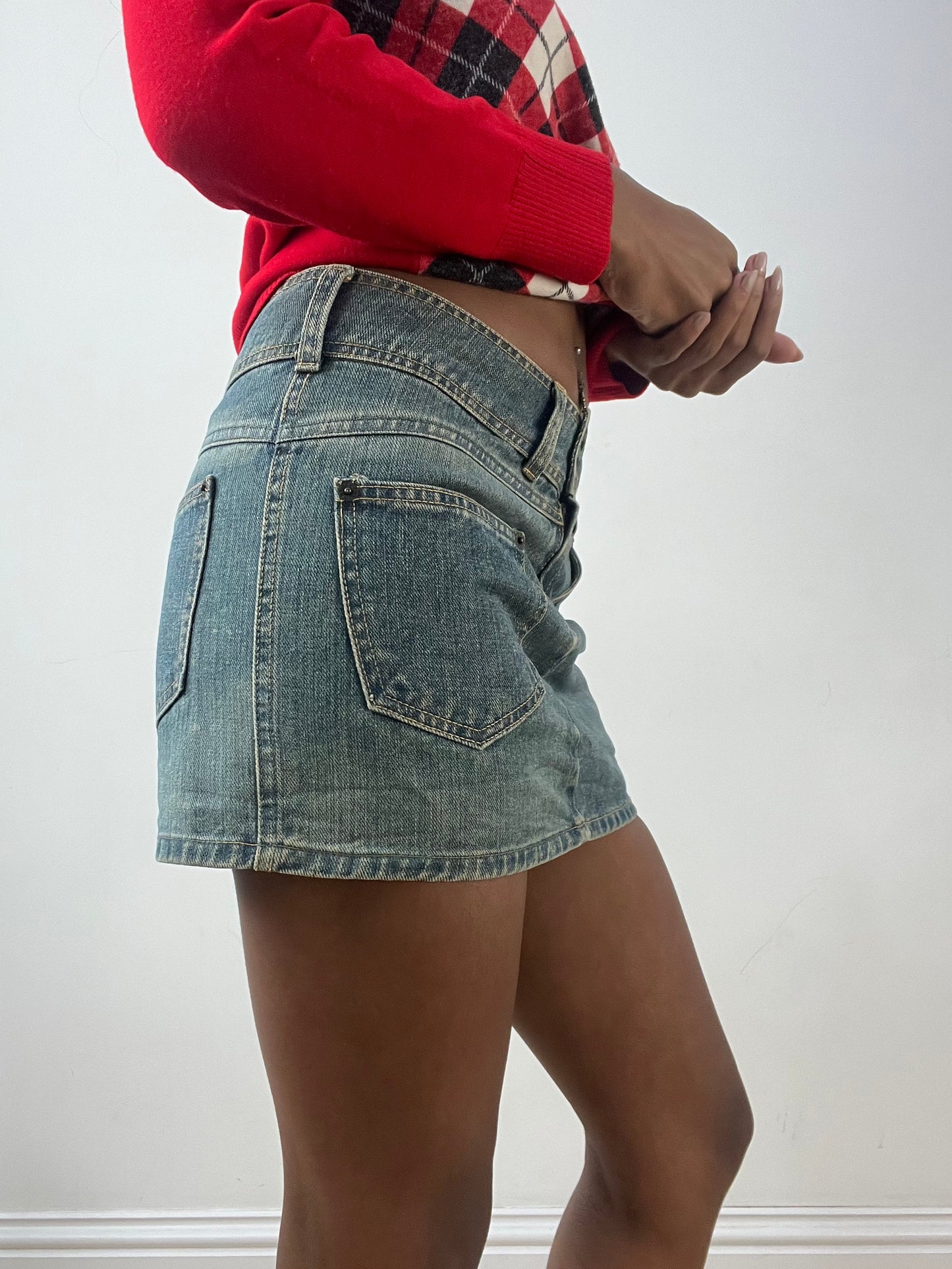 BEST PICKS | small blue acid wash denim mini skirt with pocket details