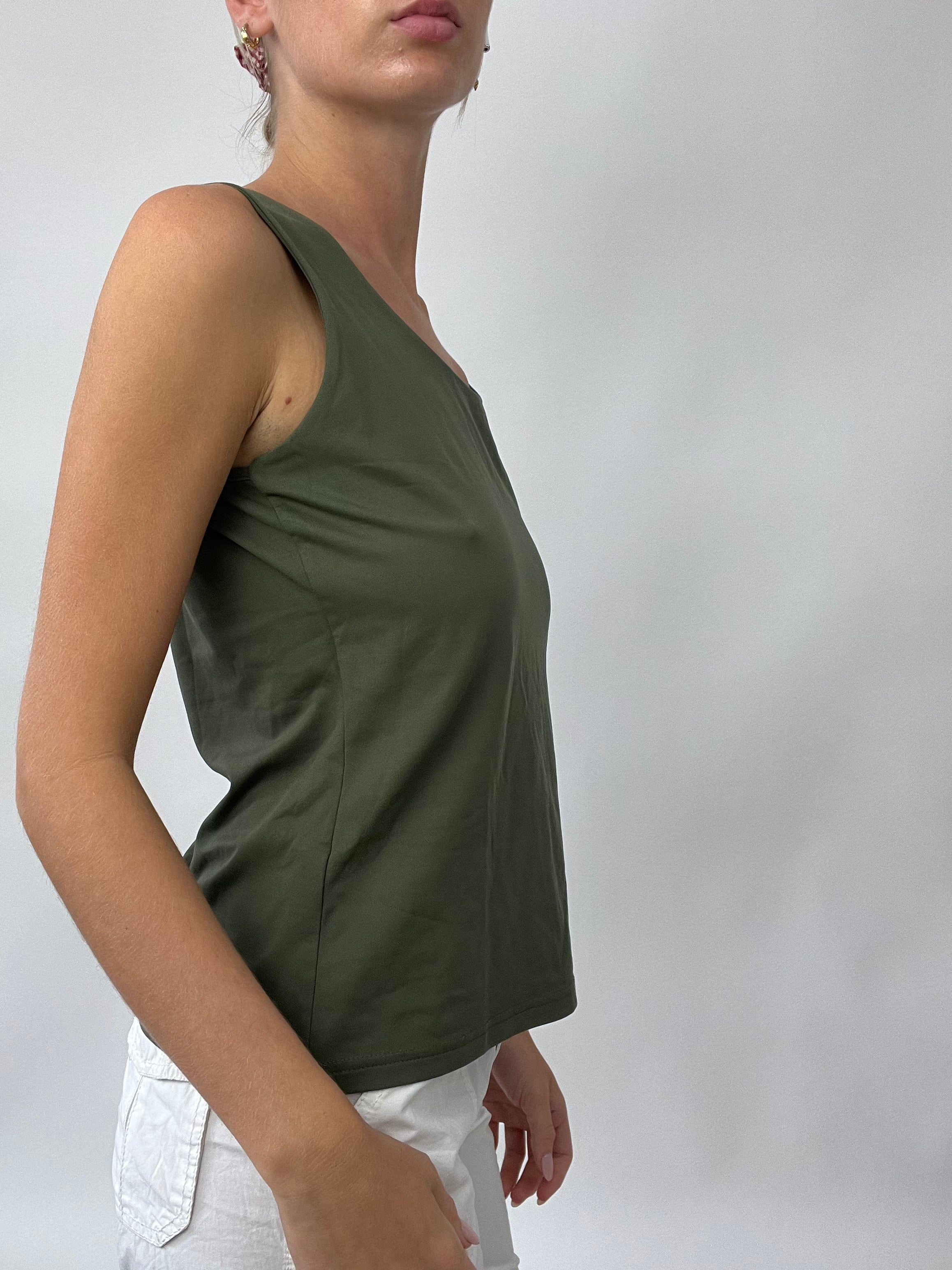 PUB GARDEN DROP | large khaki tank top