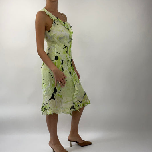PROM SEASON DROP | small green maxi dress with abstract pattern all over