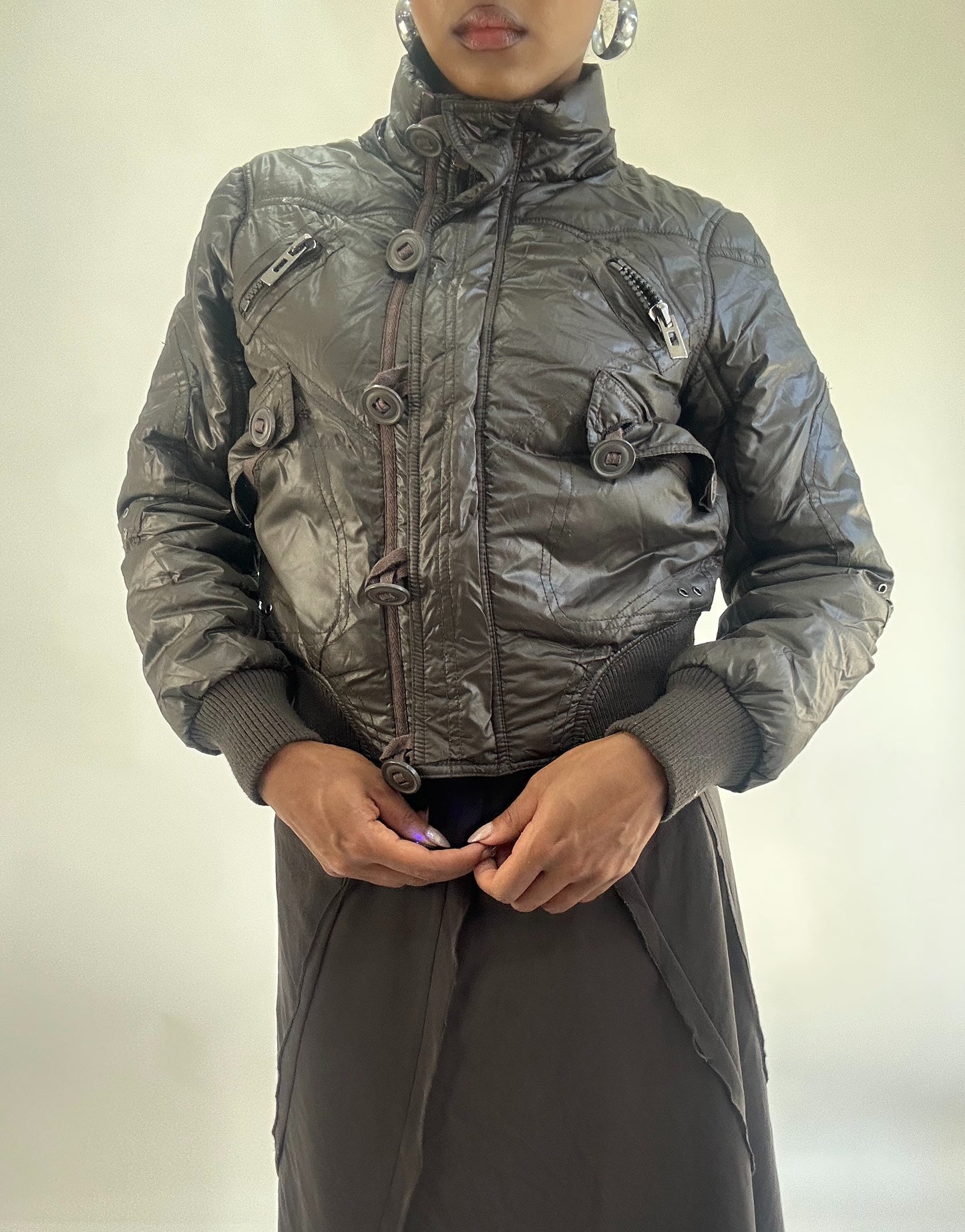 AUTUMN FAVOURITES | small brown puffer jacket with button details