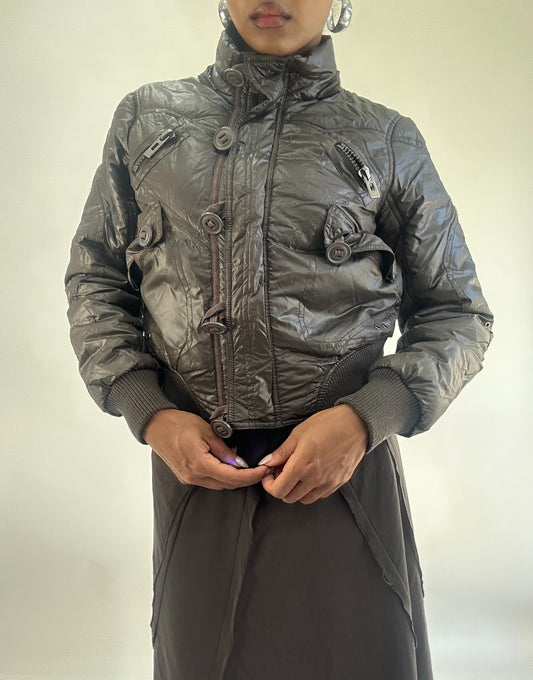 AUTUMN FAVOURITES | small brown puffer jacket with button details