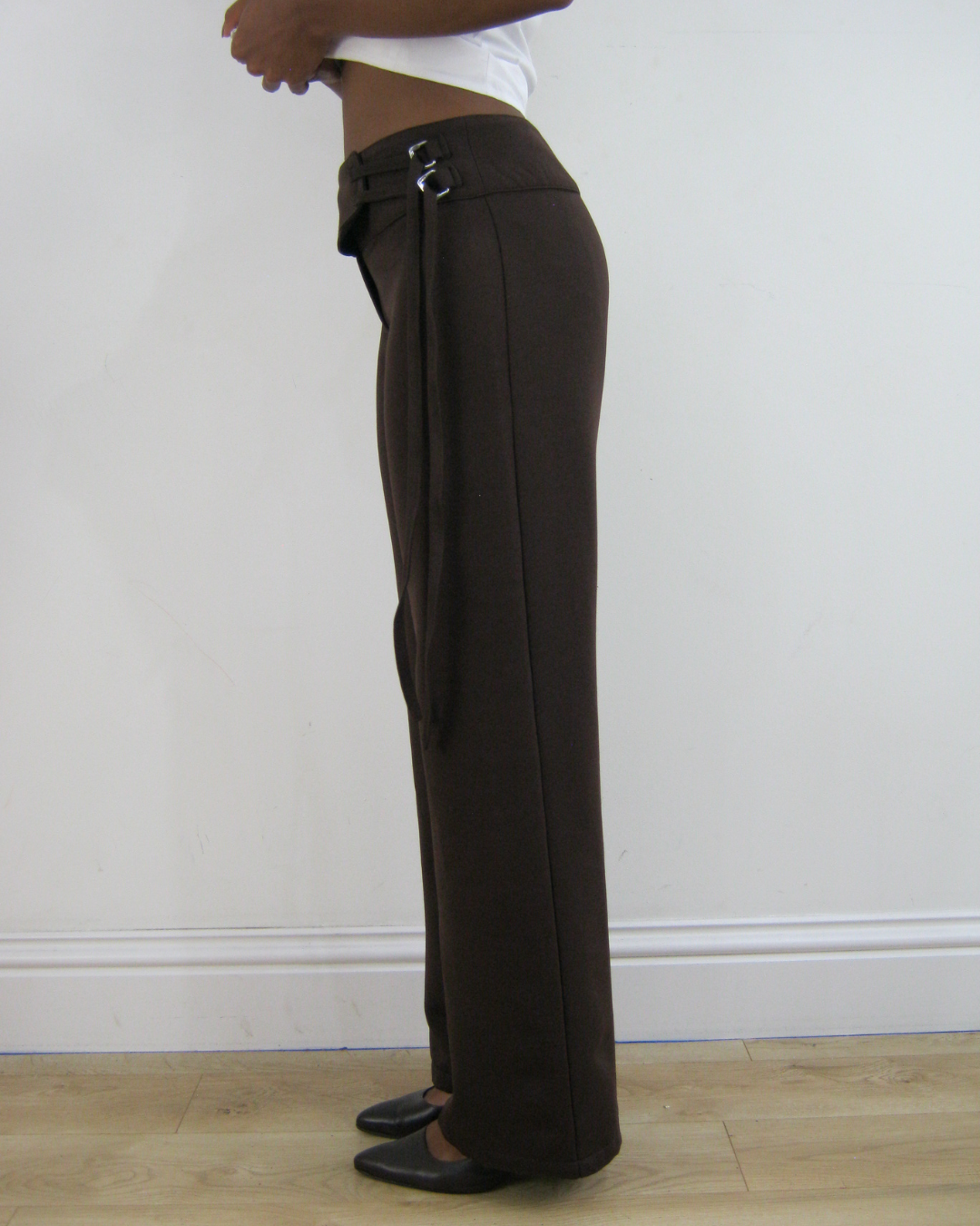 the lucia trousers in chocolate brown