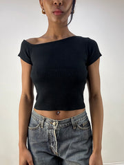 MOB WIFE DROP | Größe: S · Farbe: Schwarz · Material: Strick · Artikel: T-Shirt · Details: asymmetrisch + Ärmel