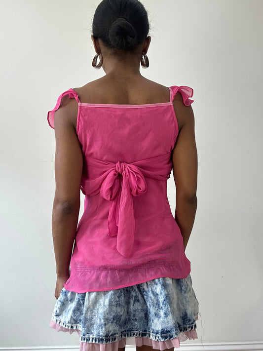 🧼vintage edit thirty-one | taille: S · couleur: rose · matière: résille · article: haut · détails: surcouche + christian dior