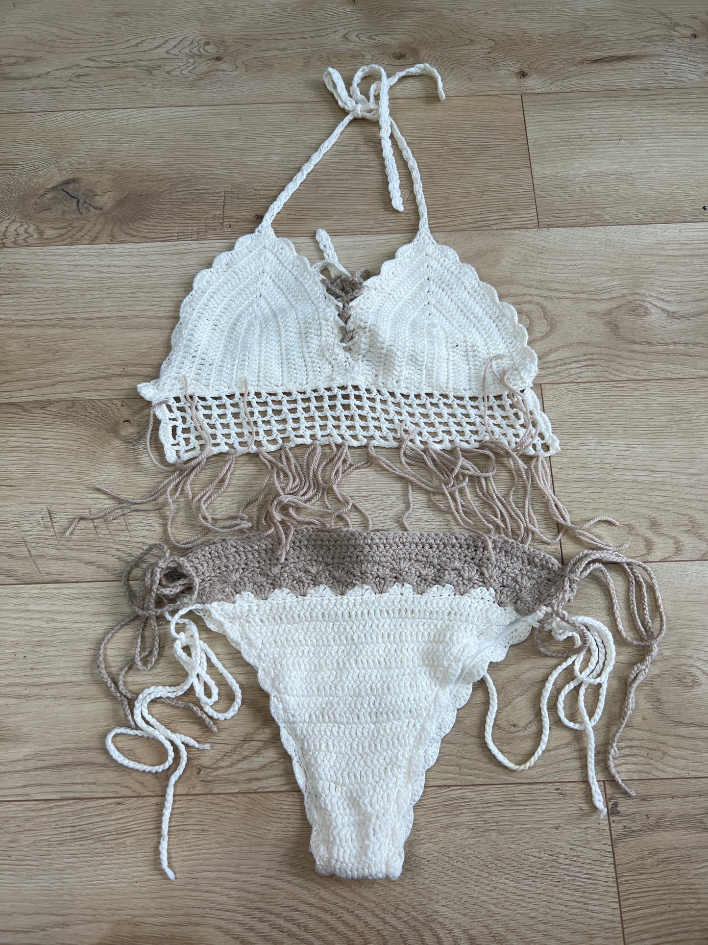 vintage edit seventeen | medium white and brown crochet set