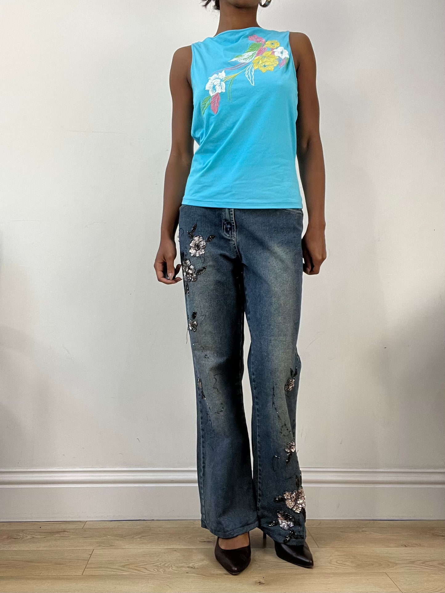 AUTUMN EDIT | medium blue vest with floral embroidery