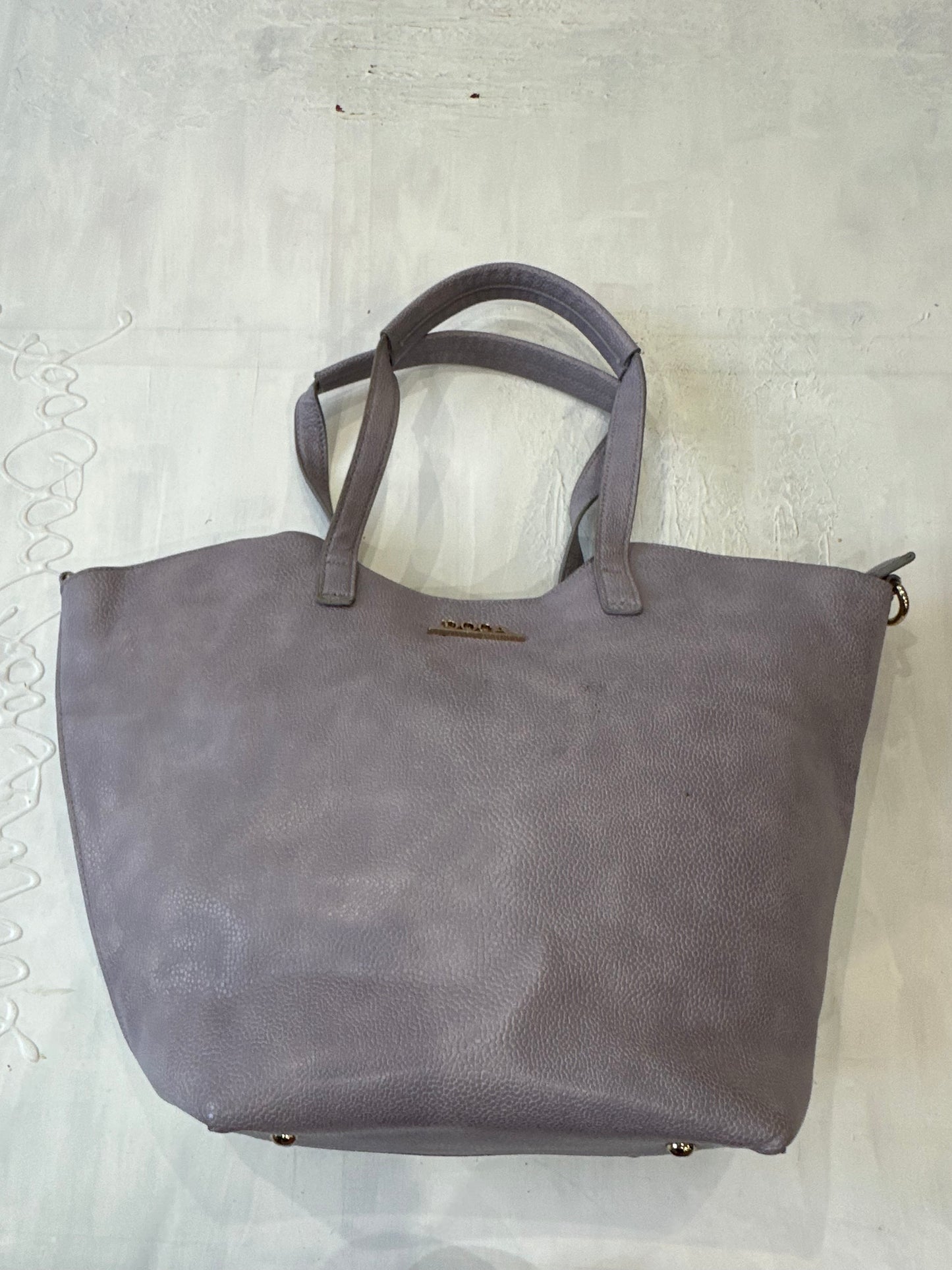 winter edit | lilac faux leather shoulder bag