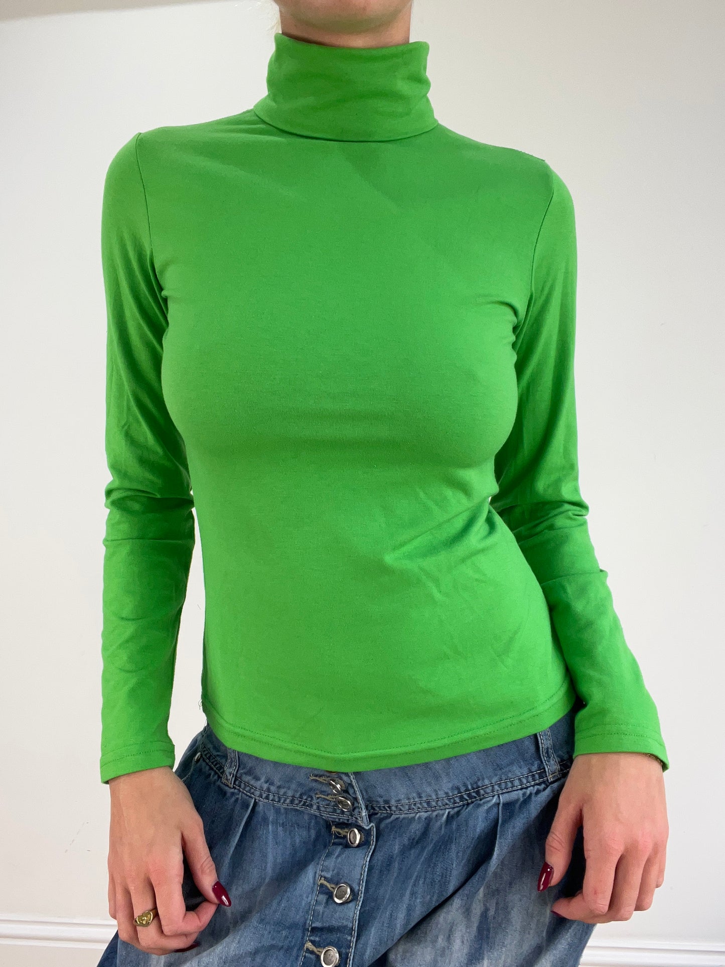 st patrick’s day | medium green roll neck long sleeved top