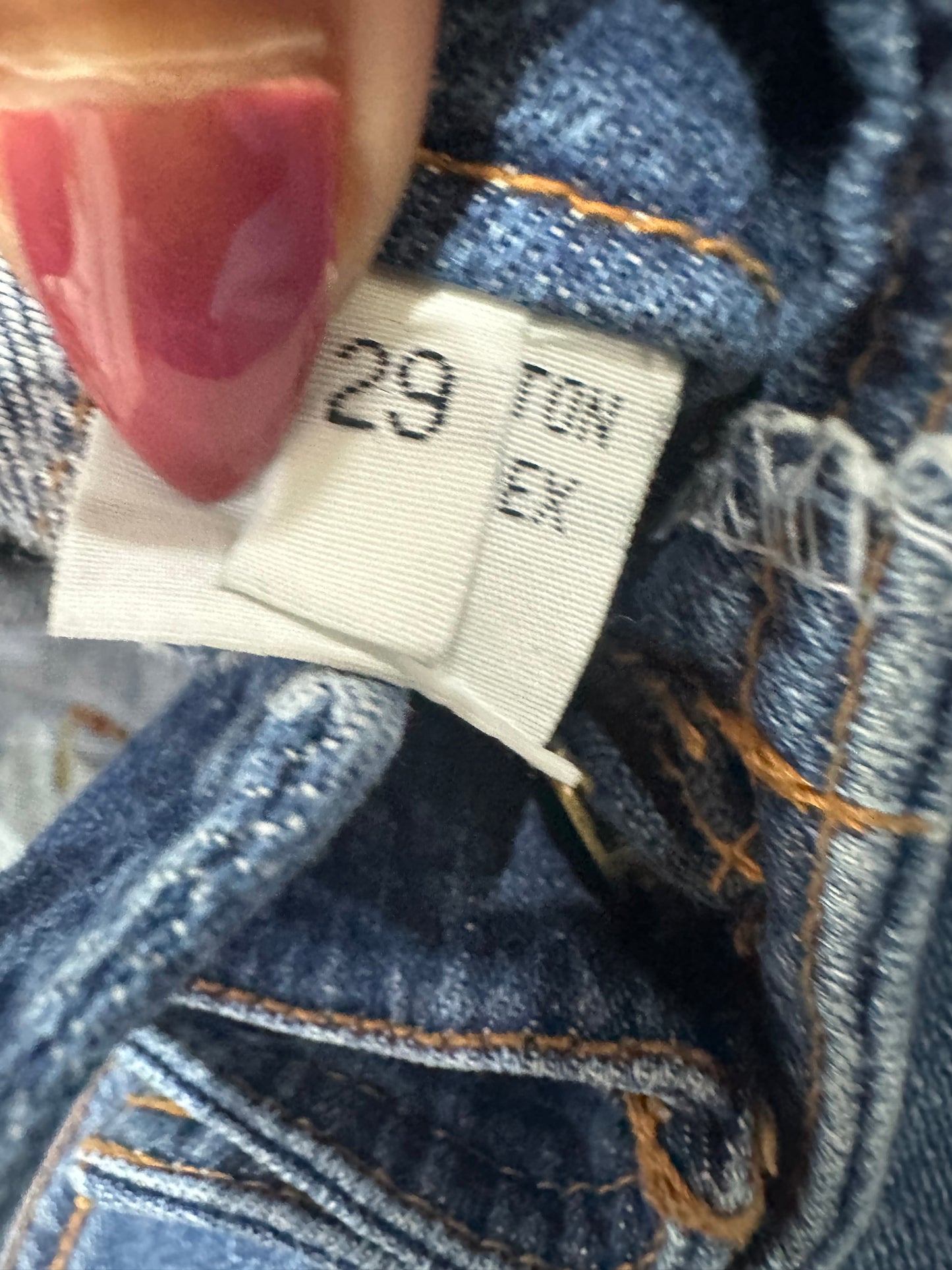 BEST PICKS | small blue denim cropped capris