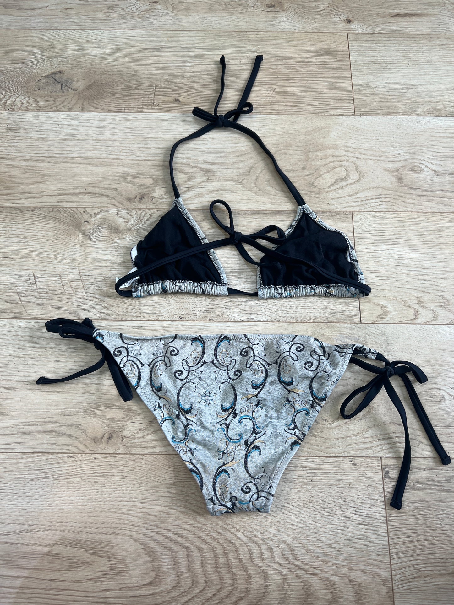 vintage edit seventeen | medium silver and blue bikini set