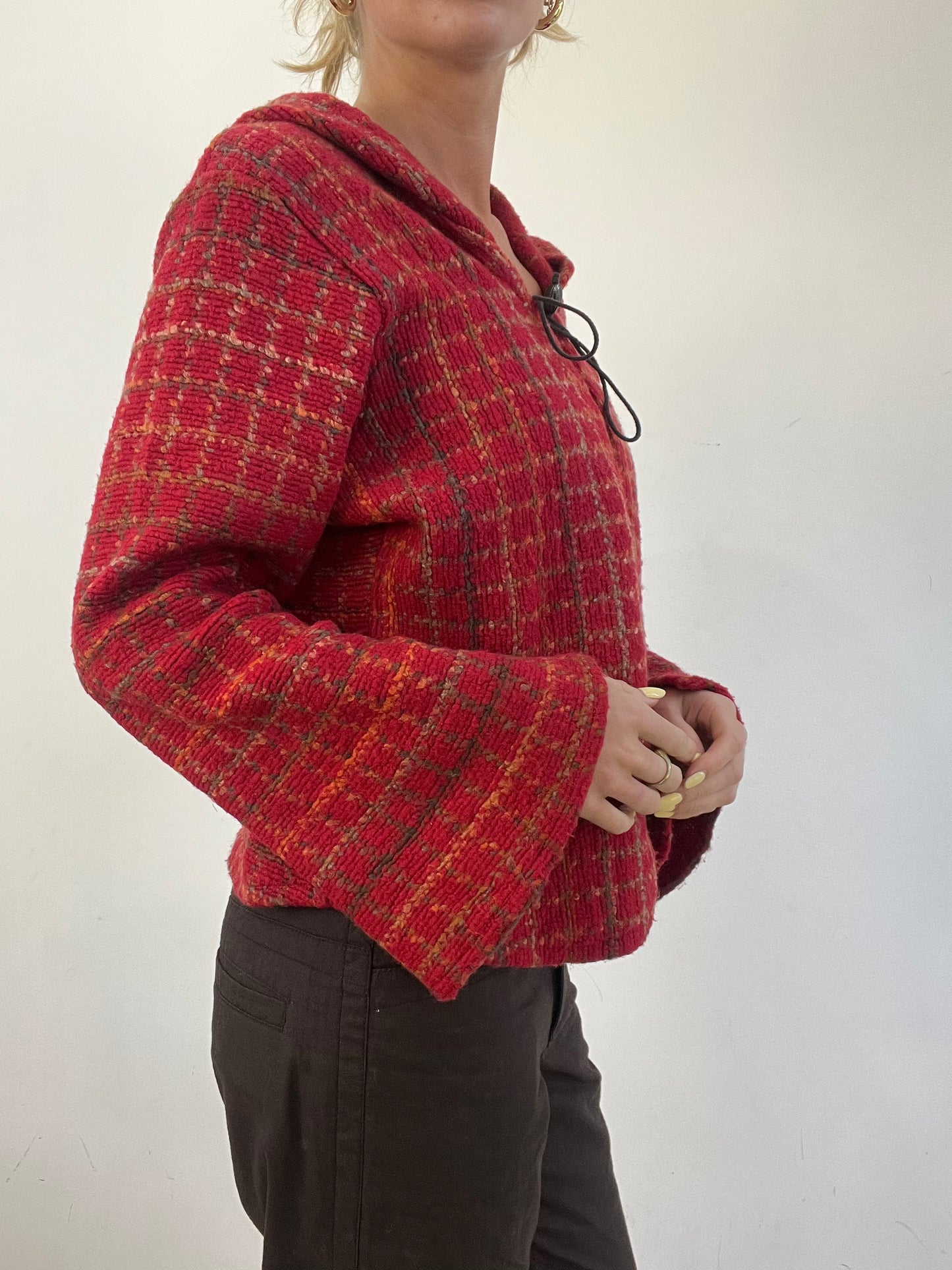 vintage edit eleven | medium red knitted checkered gingham hooded jumper
