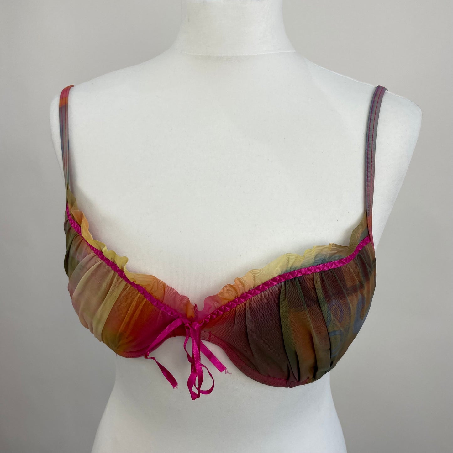 JEANS AND A NICE TOP DROP | small padded multicoloured bra