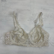 ETHEREAL GIRL DROP | S码 白色 蕾丝 文胸