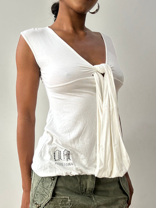 midsummer edit | small white short sleeve top with tie up bust detail