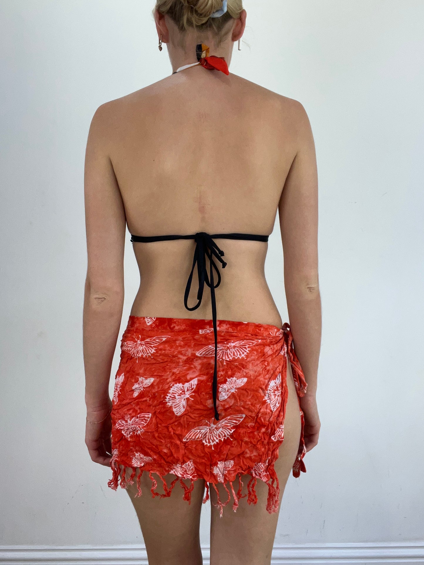 summer edit | small red and brown bikini set with abstract print