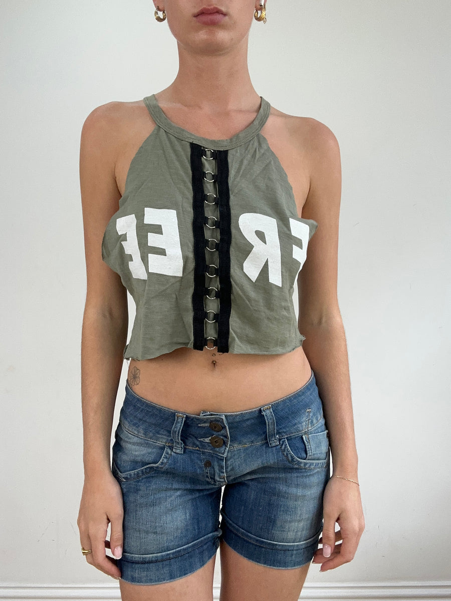 💻‼️ khaki graphic ‘free’ crop top