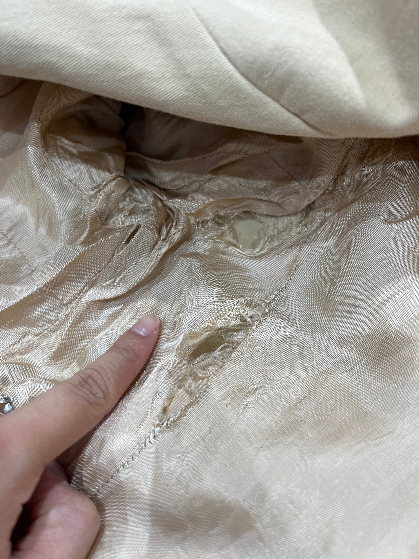 autumn picks |small cream yellow suit style jacket with pockets detail