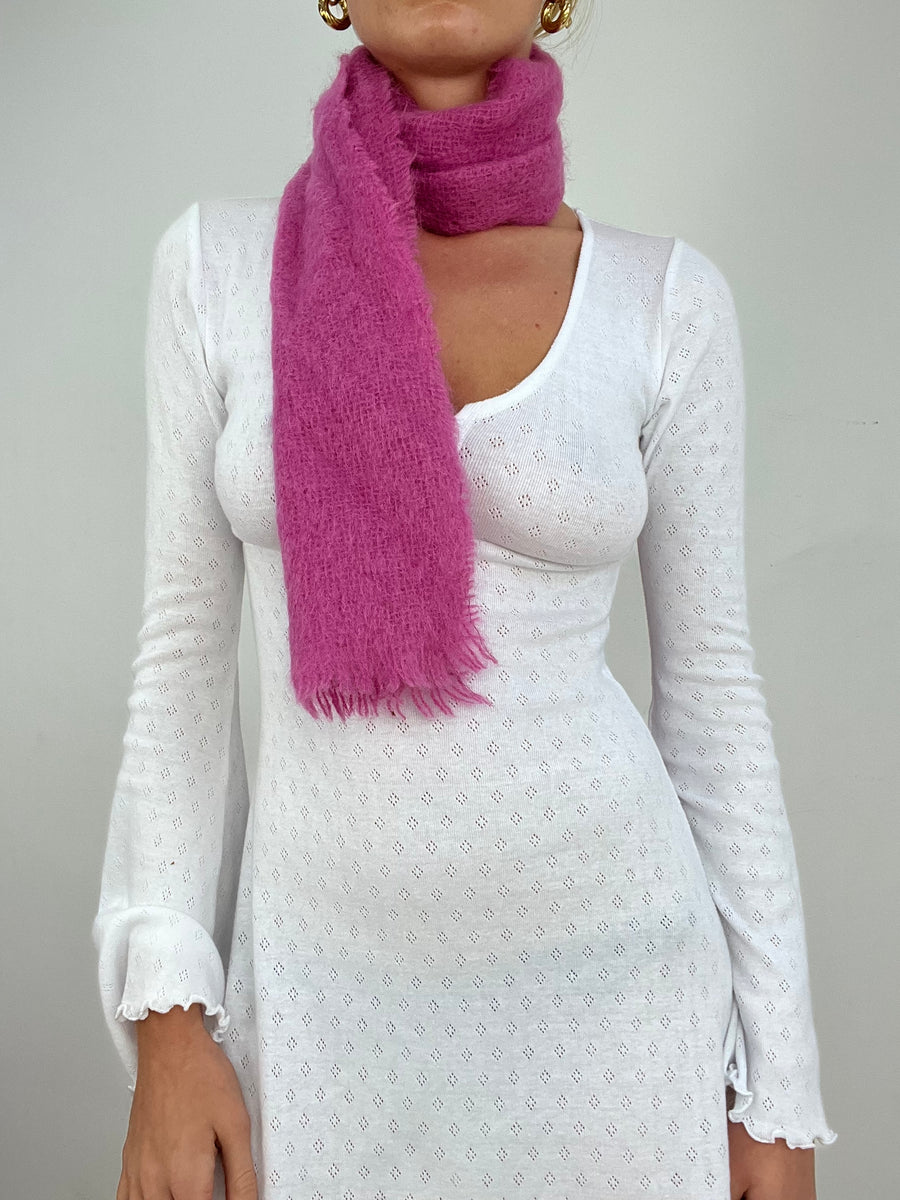 WINTER ESSENTIALS | rosa Strickschal