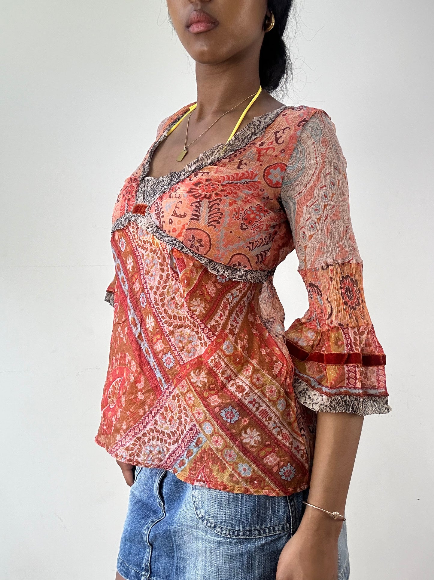 vintage edit twenty-one | small orange sheer 3/4 sleeve patterned top