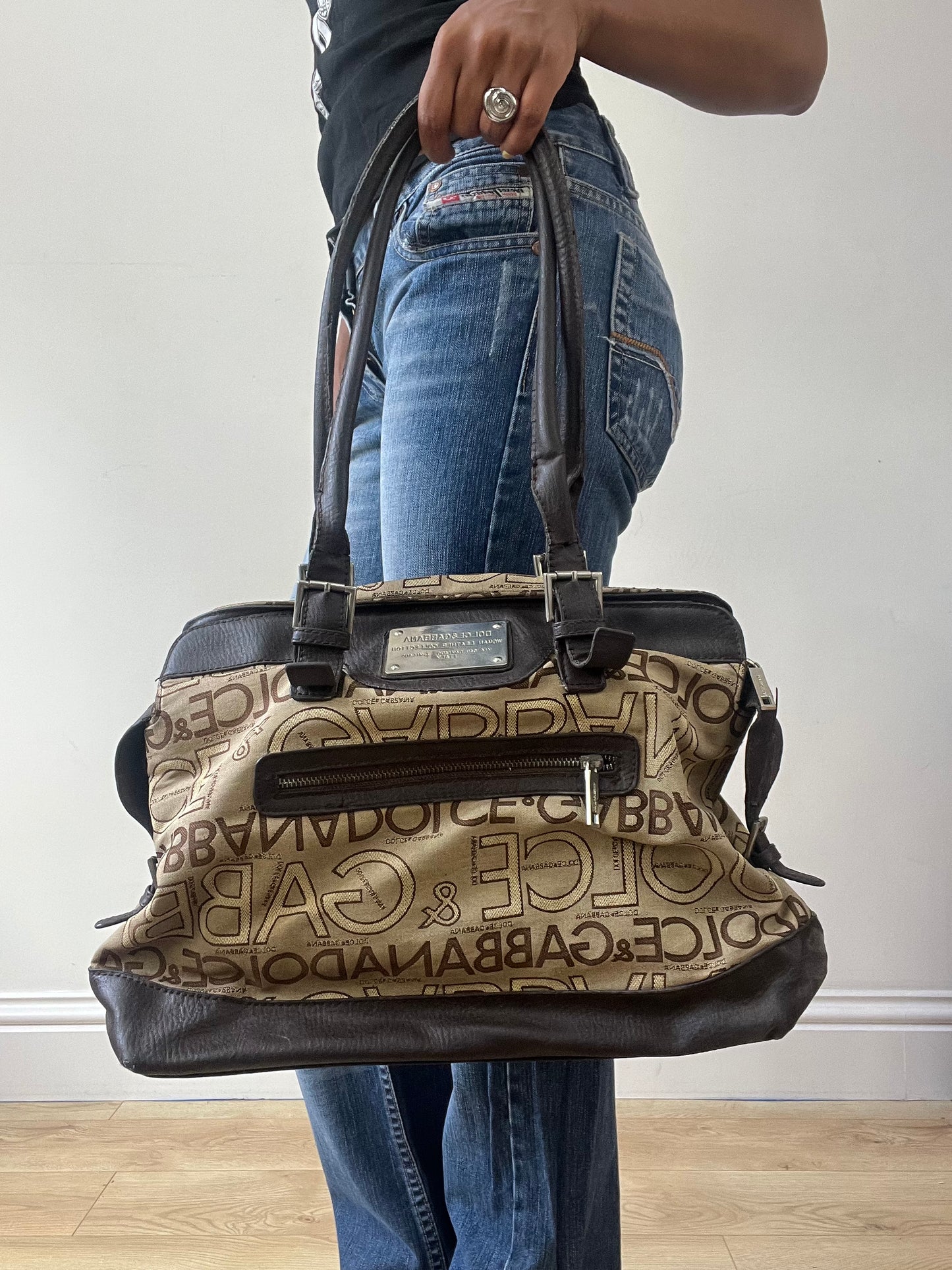 BEST PICKS | brown dolce & gabbana monogram shoulder bag