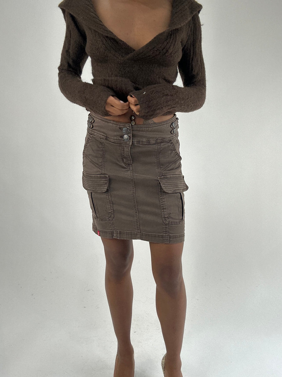 WINTER FAVOURITES | taille: S · couleur: kaki · article: jupe · détails: style cargo + longueur midi