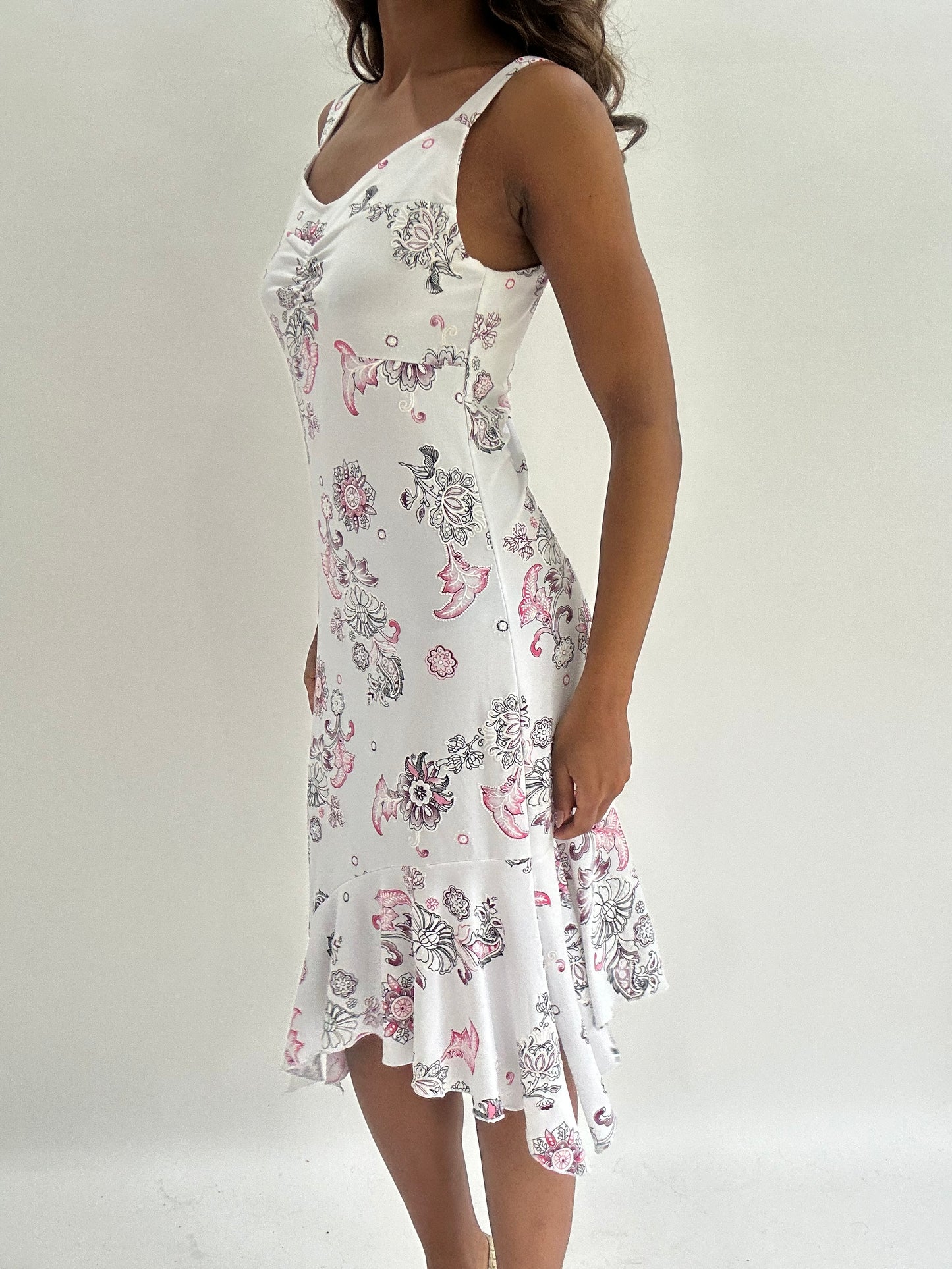 wedding guest drop | small white floral midi dress