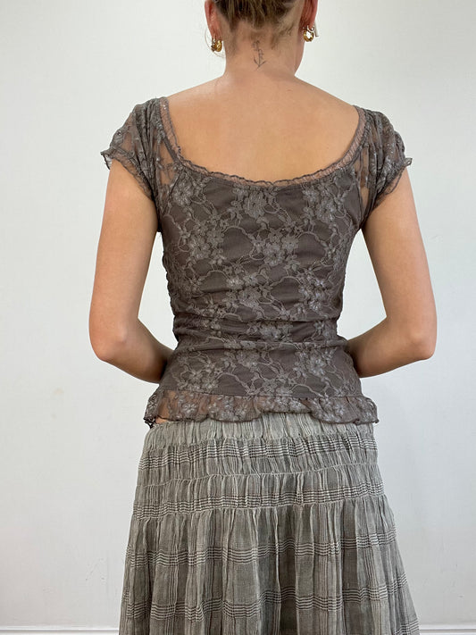 vintage edit twenty | small grey floral ruched top with hook and eye front closure