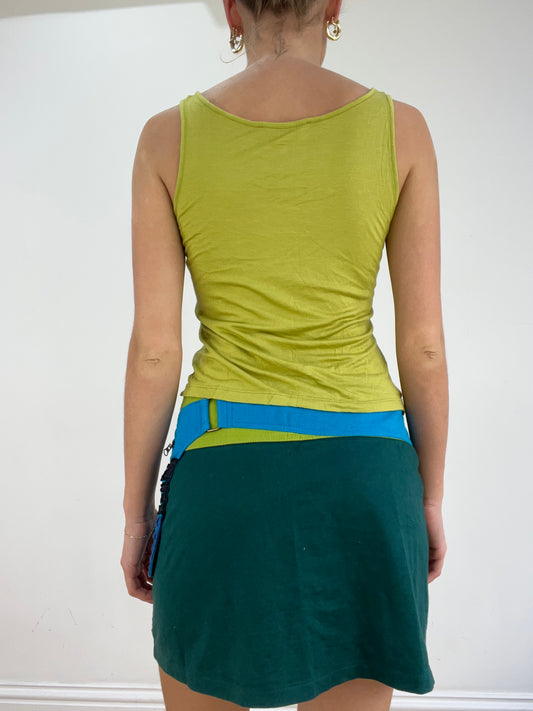 st patrick’s day | talla: S · color: verde · prenda: top de tirantes