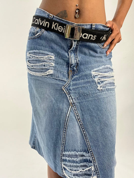חגורה ⁨calvin klein⁩ עם לוגו – שחור – ⁨best picks⁩