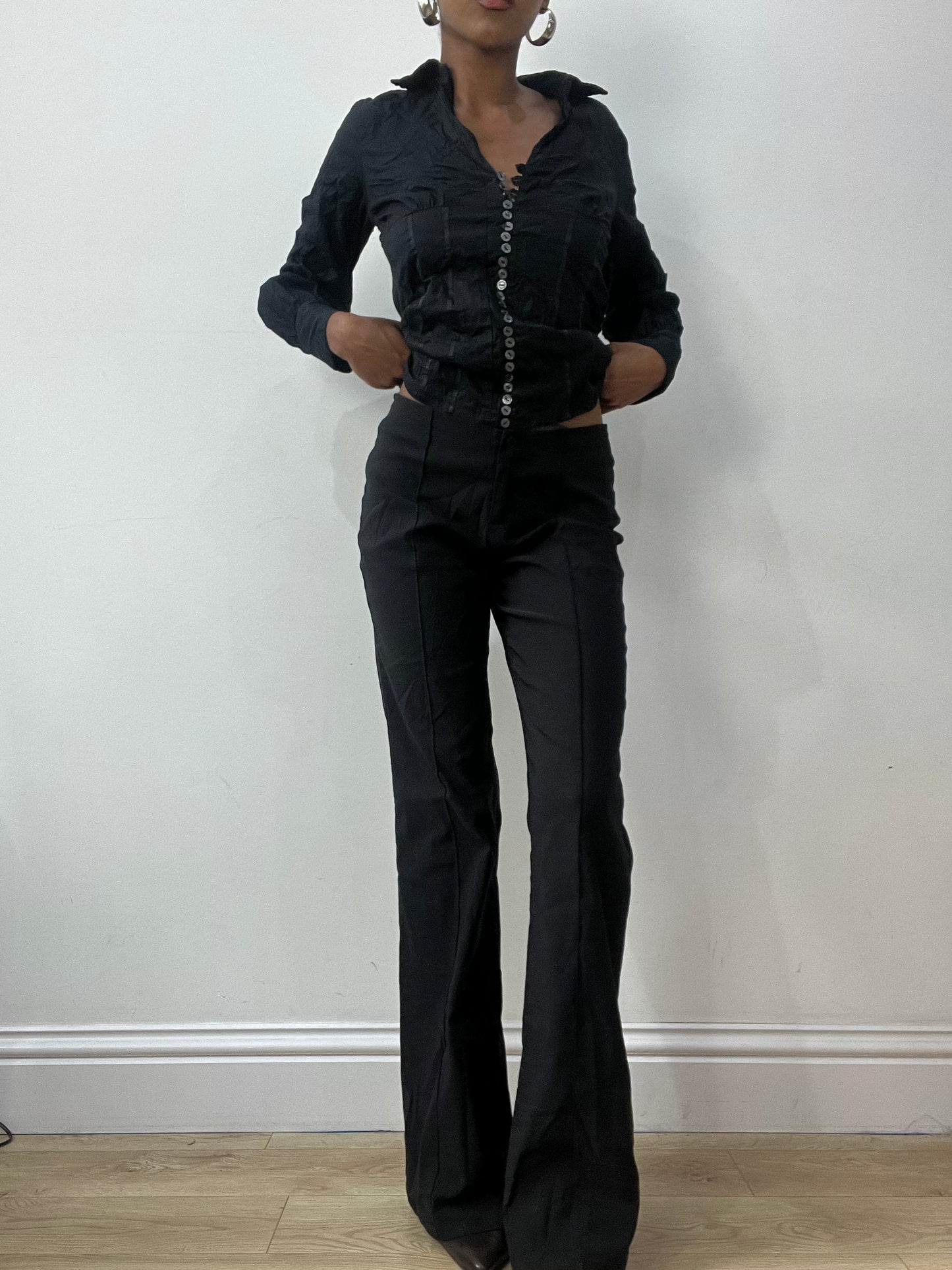 vintage edit thirty-two | medium black straight leg trousers