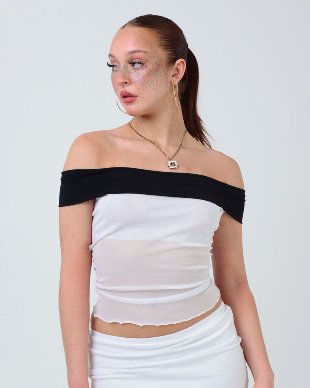 the sleeveless mila in white - black