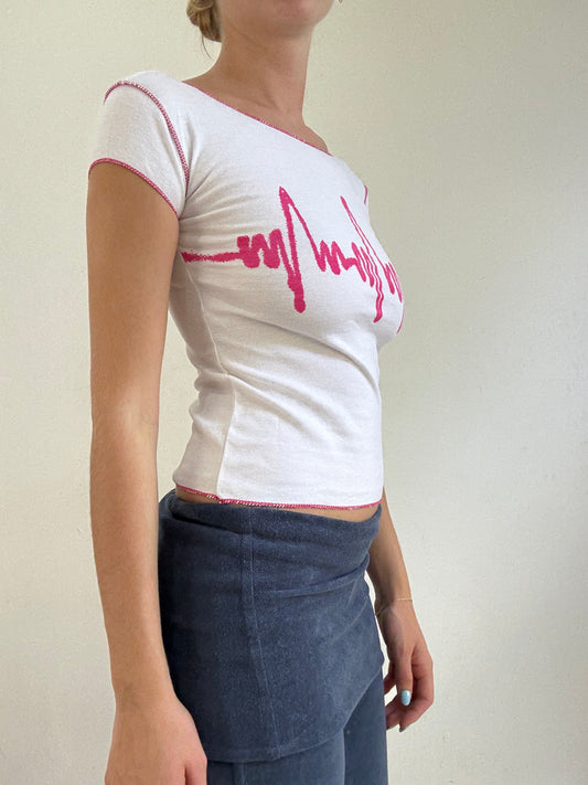 💻‼️ baby tee with pink print