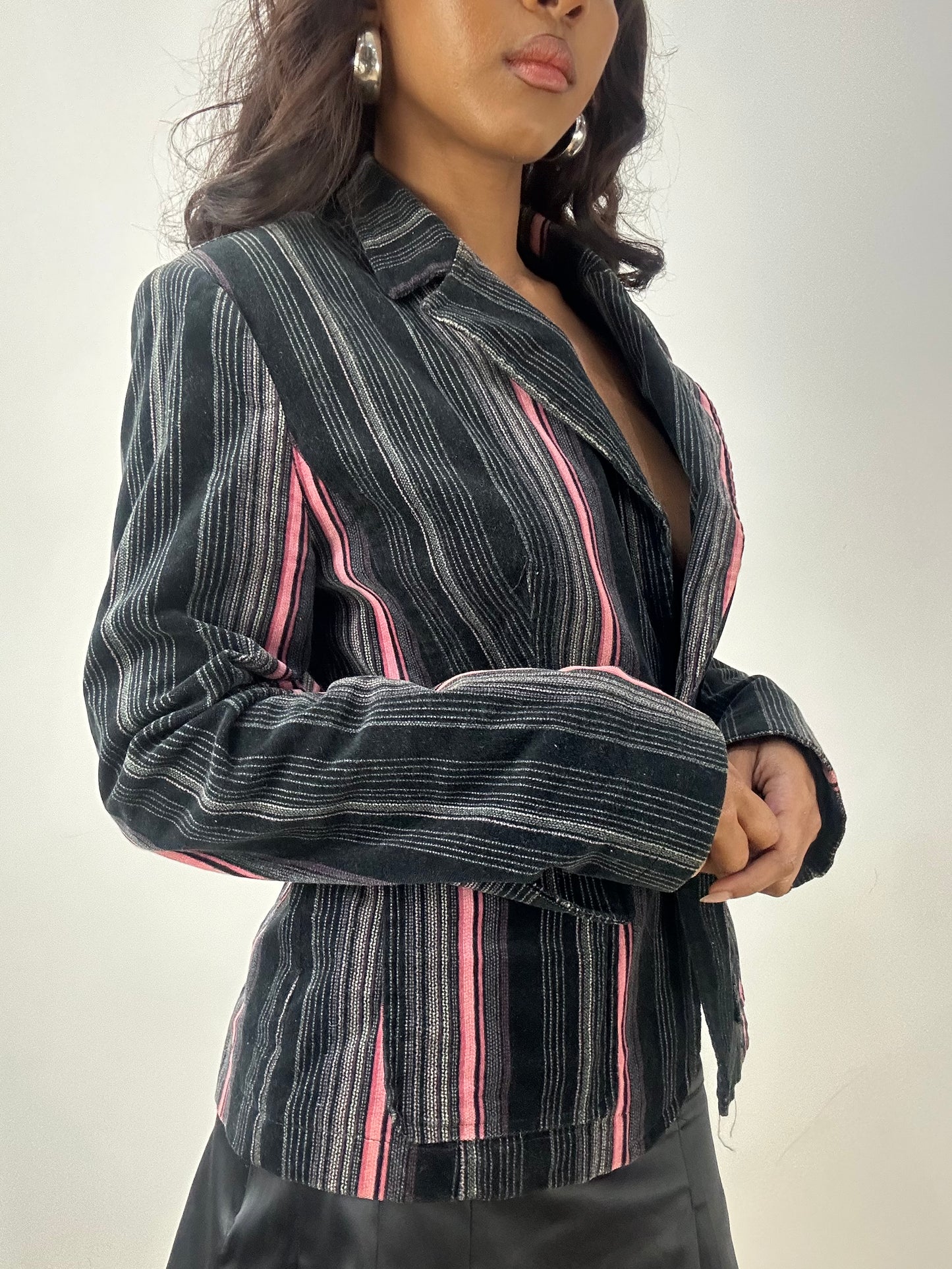 BEST PICKS | medium black and pink pinstripe blazer jacket