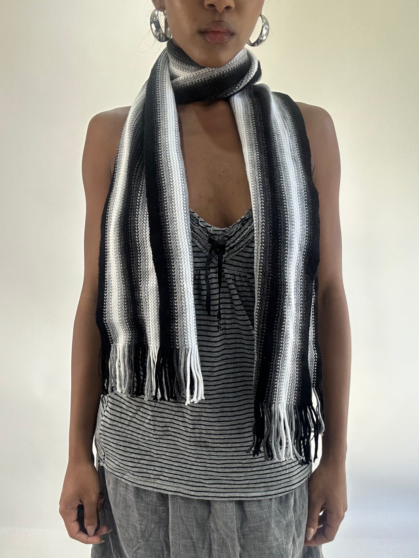 AUTUMN FAVOURITES | black and white striped scarf