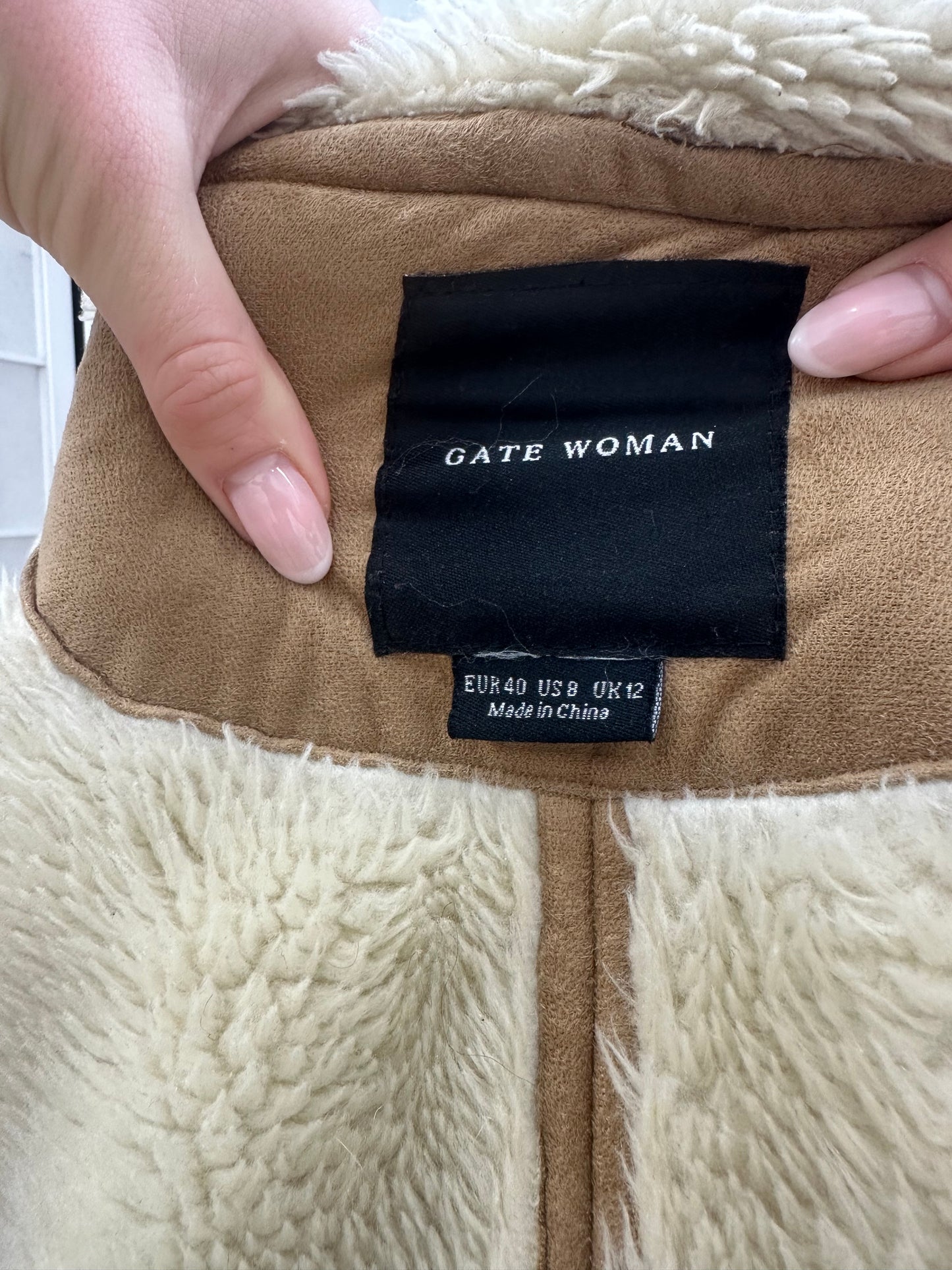 vintage edit ten | small beige sherpa fur coat