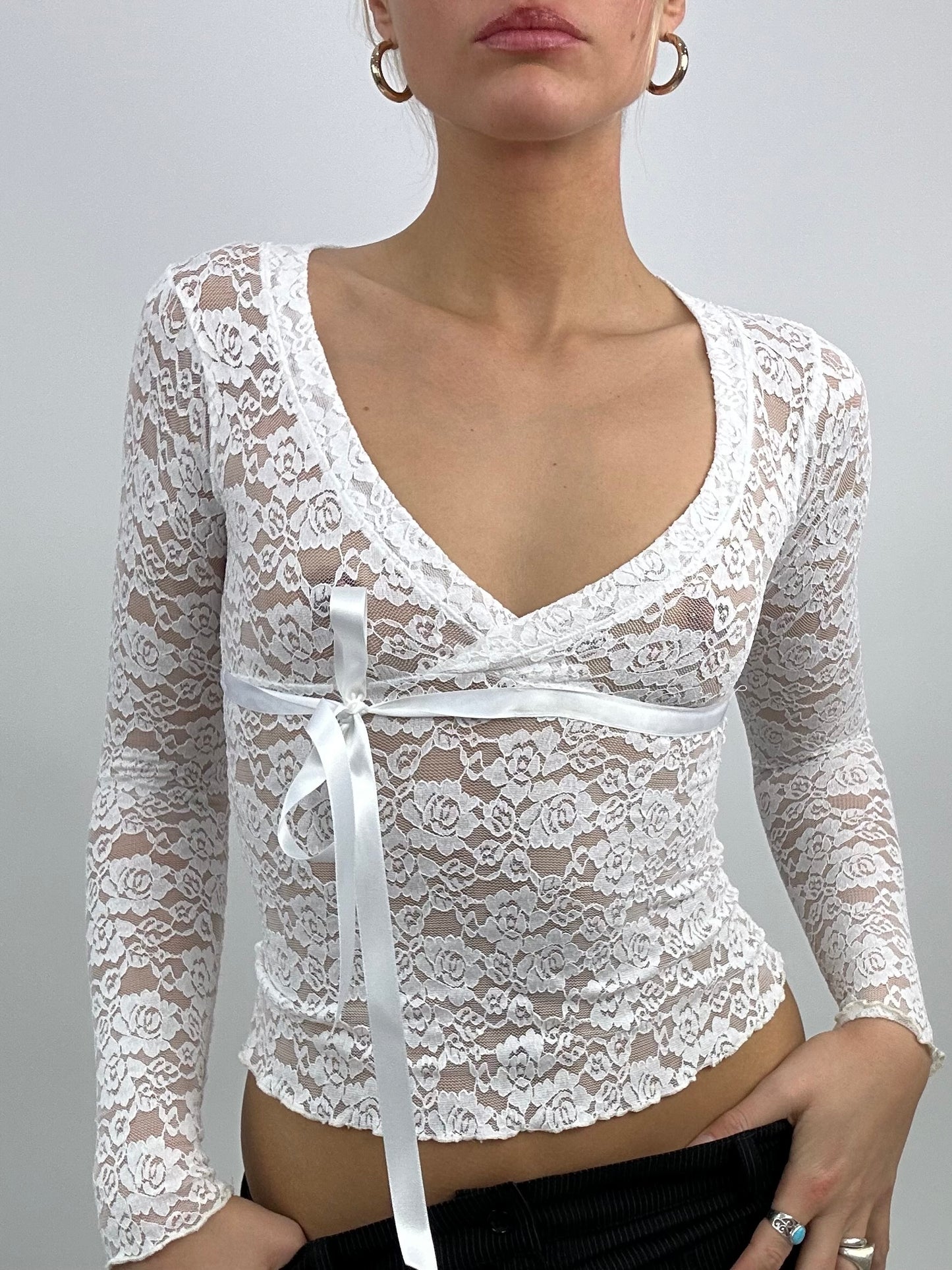 #297 SAMPLE SALE | small belle long sleeve in white