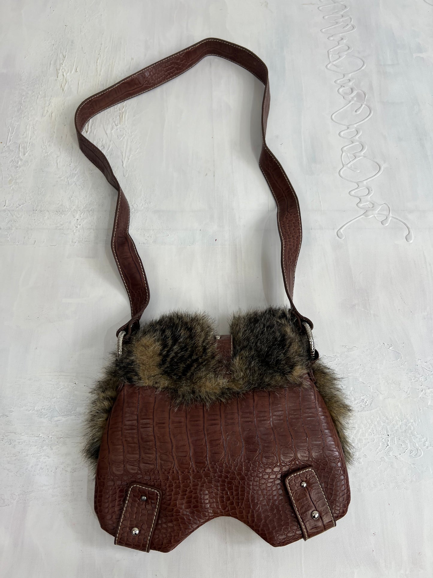 vintage edit thirty | brown faux fur crossbody bag