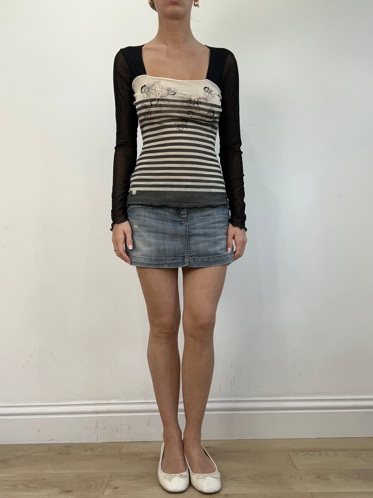 vintage edit twenty | small black and white striped long sleeve mesh top