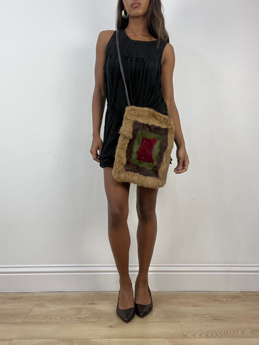vintage edit: indie sleaze | brown faux fur crossbody shoulder bag