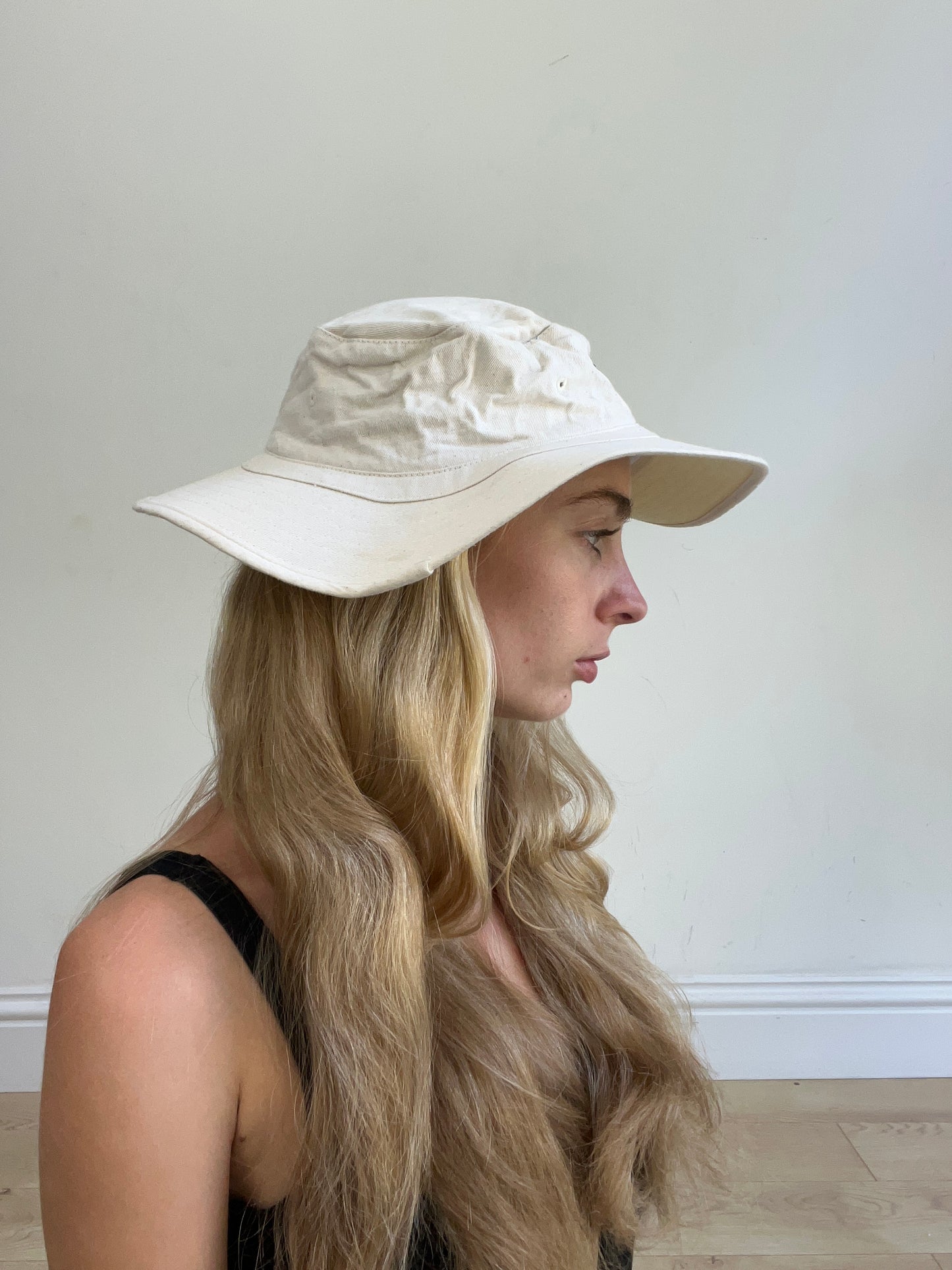 summer edit | cream slazenger bucket hat