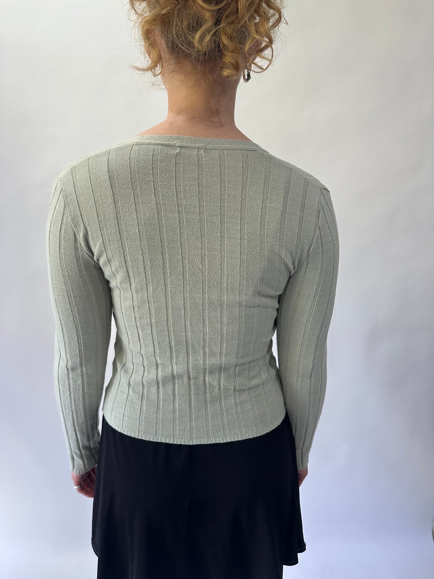 devil wears prada | small green kookai long sleeve top