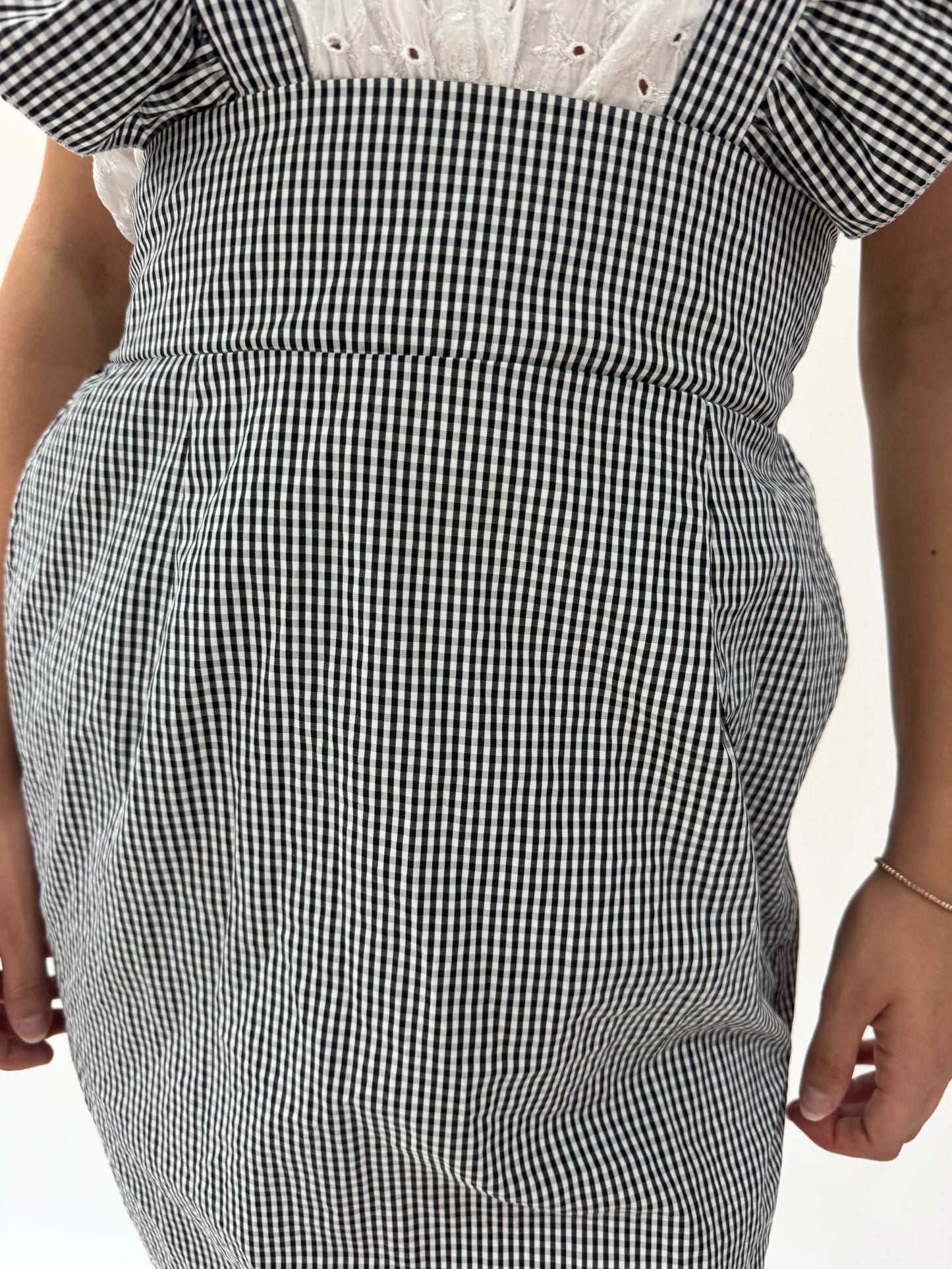 french summer drop | small black and white checkered pinafore