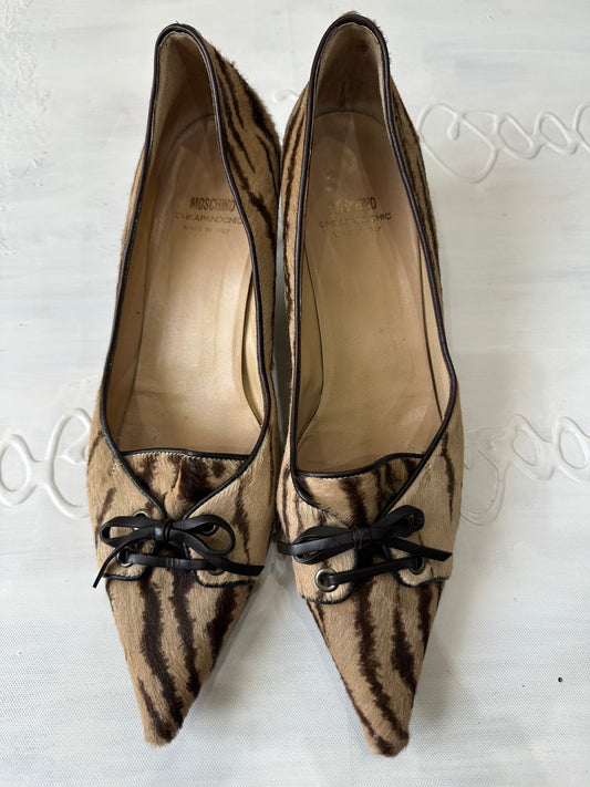 vintage edit thirty-two | UK 6 brown moschino fur kitten heels with lace up detail