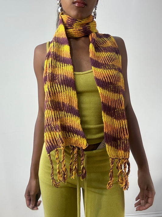 💻 BEST PICKS | one size orange striped knit scarf