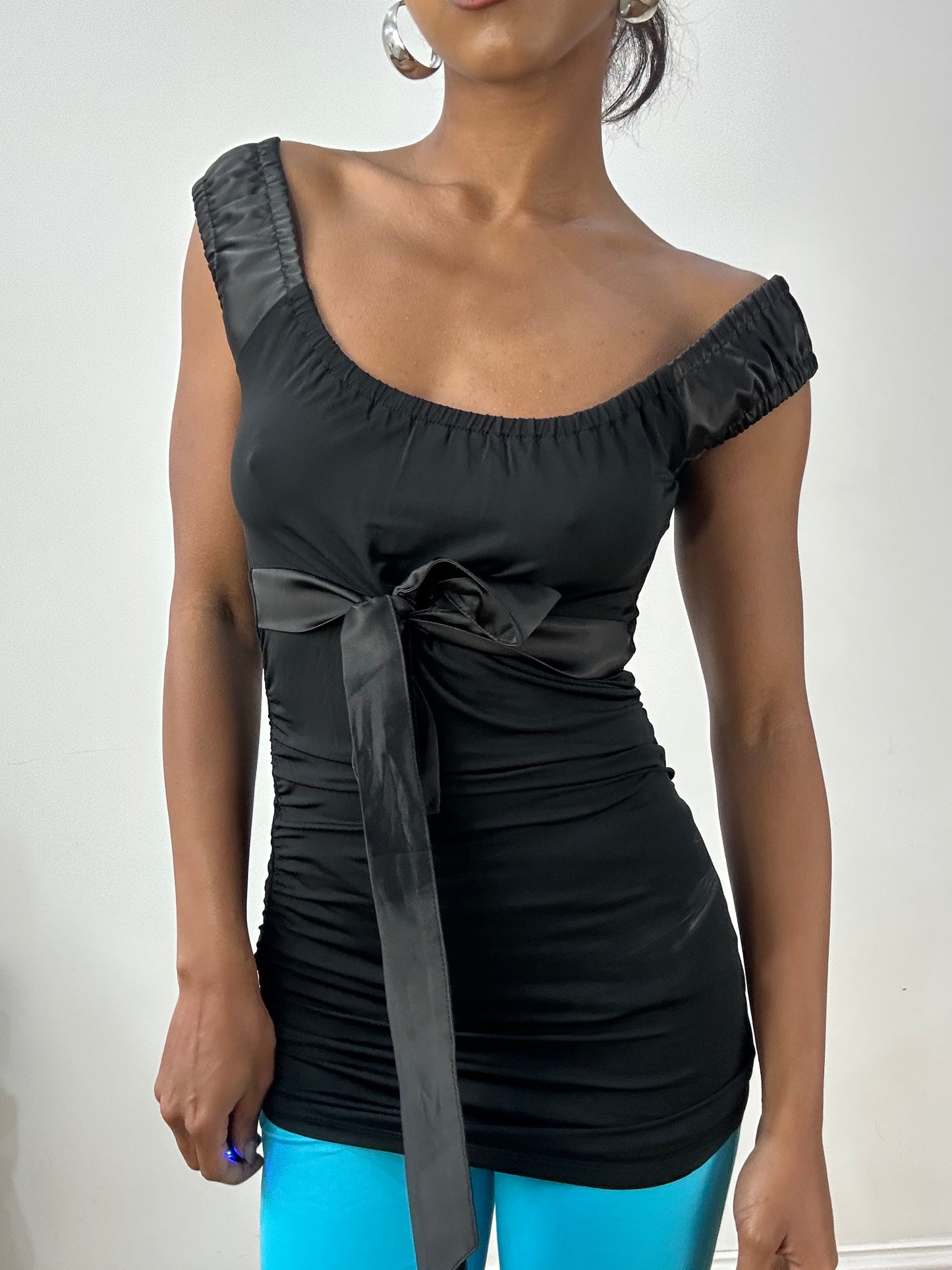 vintage edit: halloween | extra small black milkmaid style top