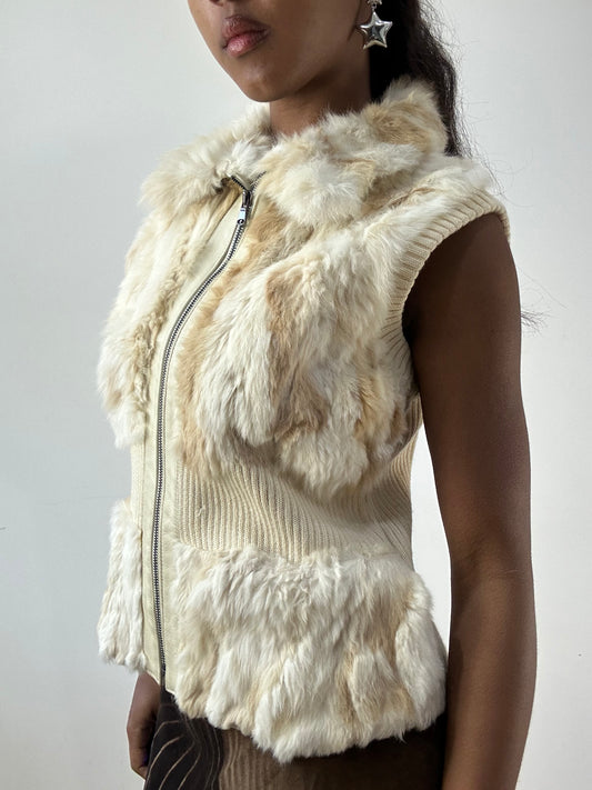 BEST PICKS | small cream fur and knit gilet