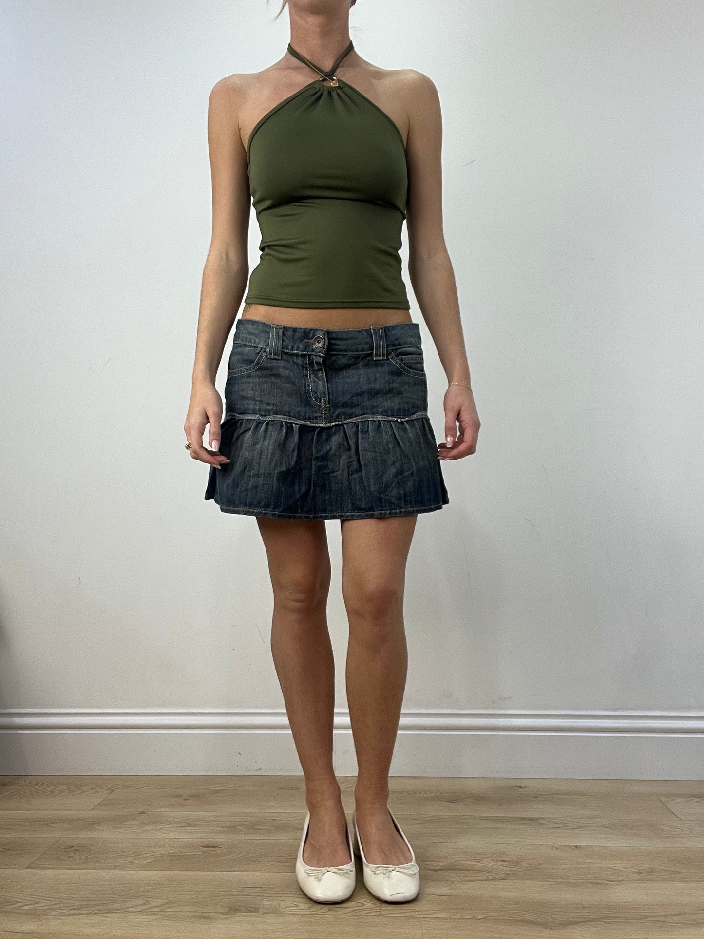BEST PICKS | small dark wash ruffle denim skirt