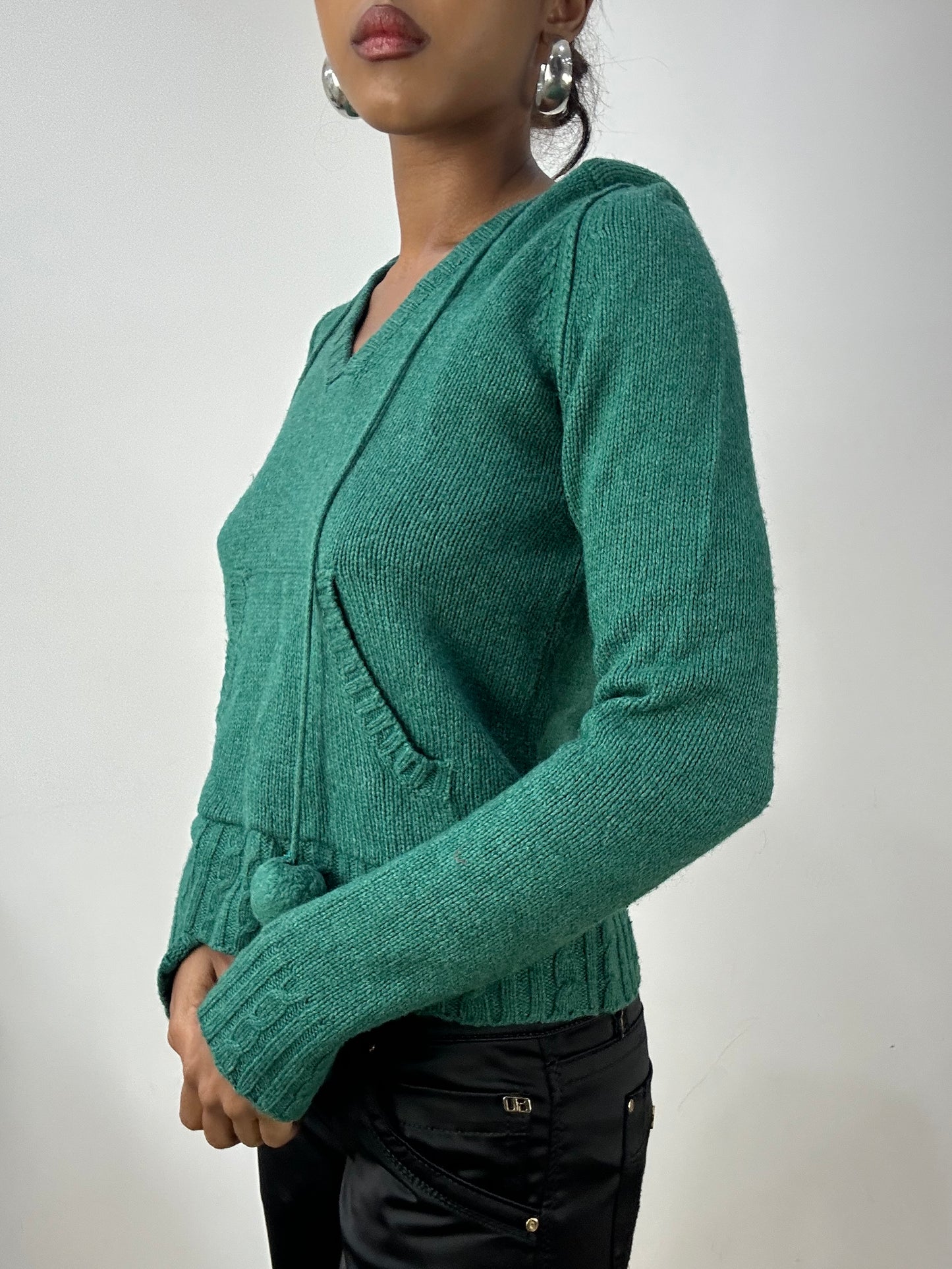 vintage edit: halloween | small dark green knit hoodie with pocket detail