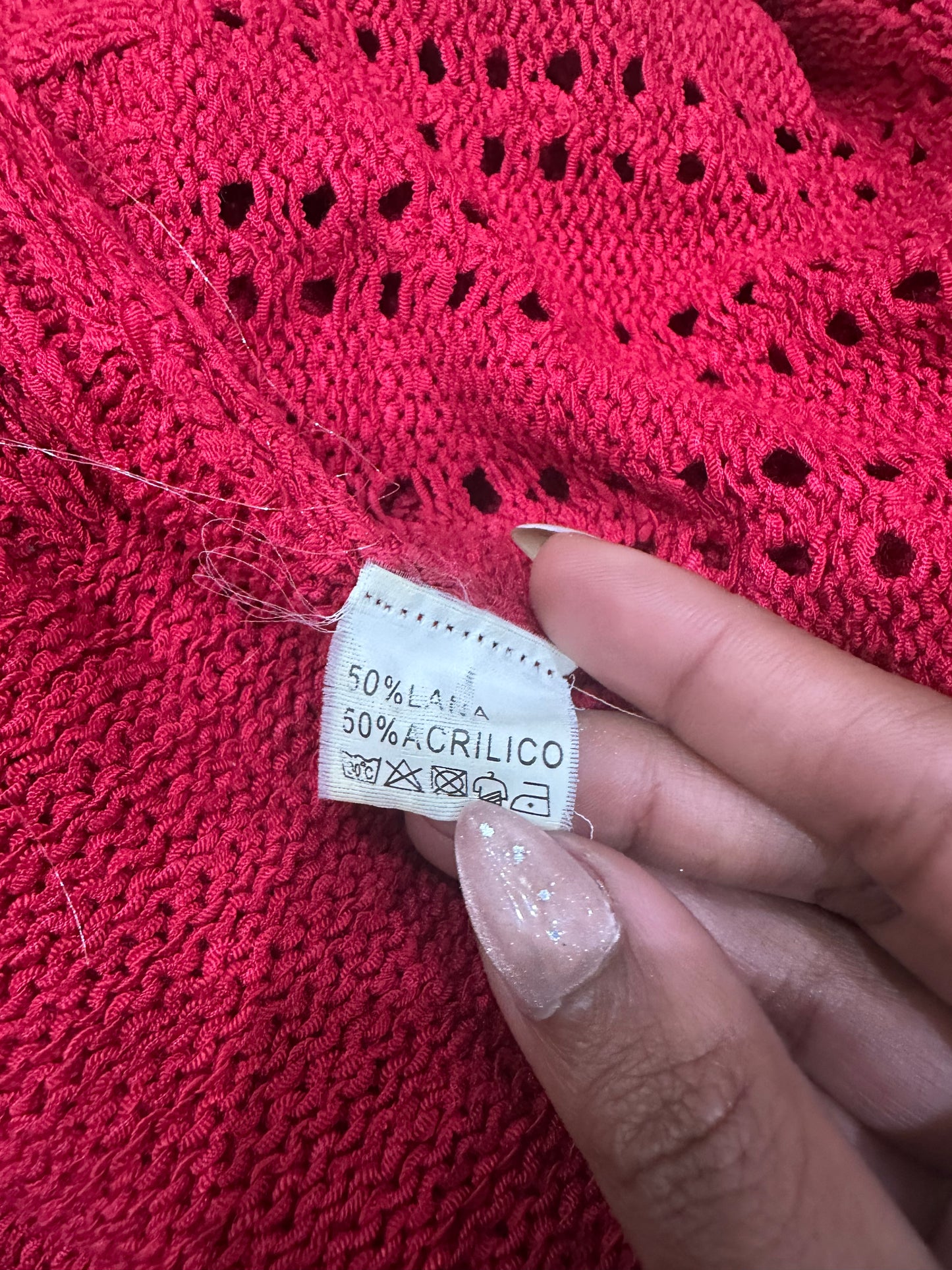BEST PICKS | small red knit jumper top
